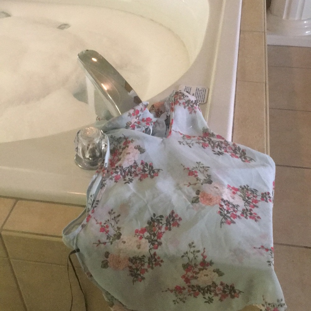 Blouse - Picture 4 of 4